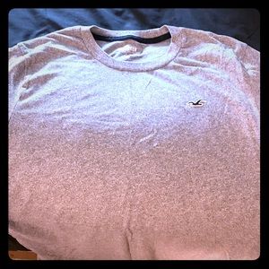 Hollister tee